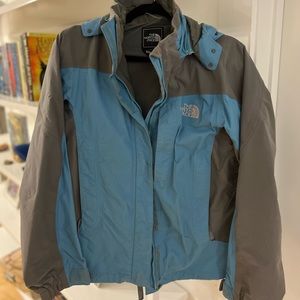 Women’s The North Face Coat Waterproof Small